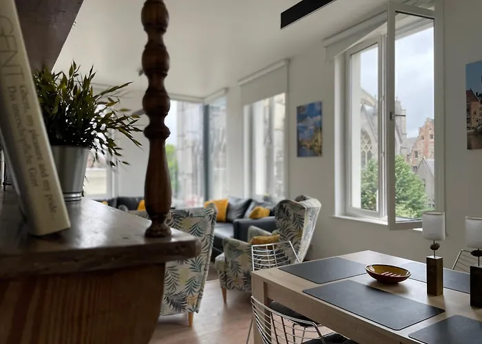 Evelyns Corner Duplex